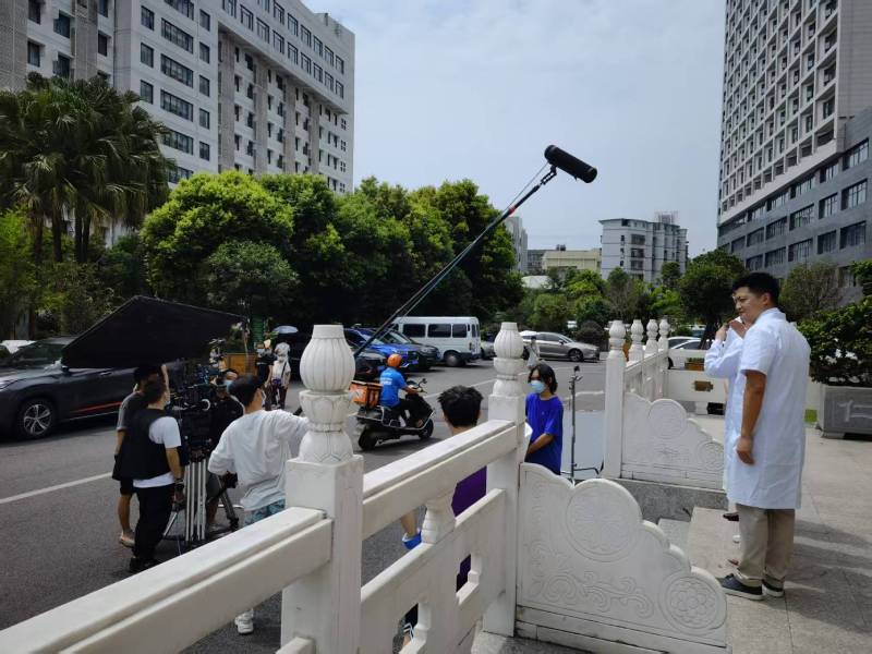越秀区广告片拍摄公司低成本实现高规格制作的诀窍